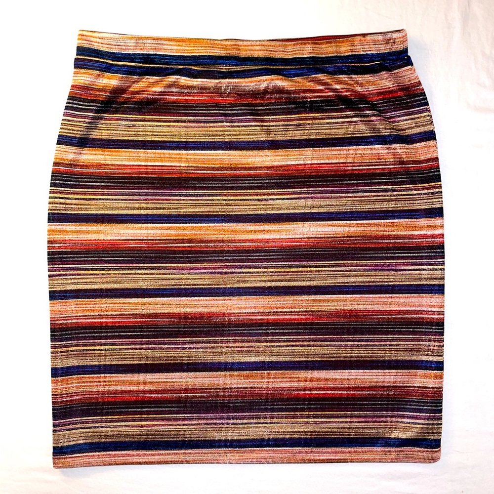 Colorful, vibrant, sassy stretchy skirt. Melissa Paige. Size S